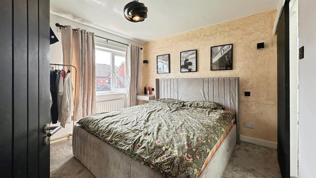 bb59449c--4A4F-87D0-D91C6EBC2E81-16722-0000054ECDB