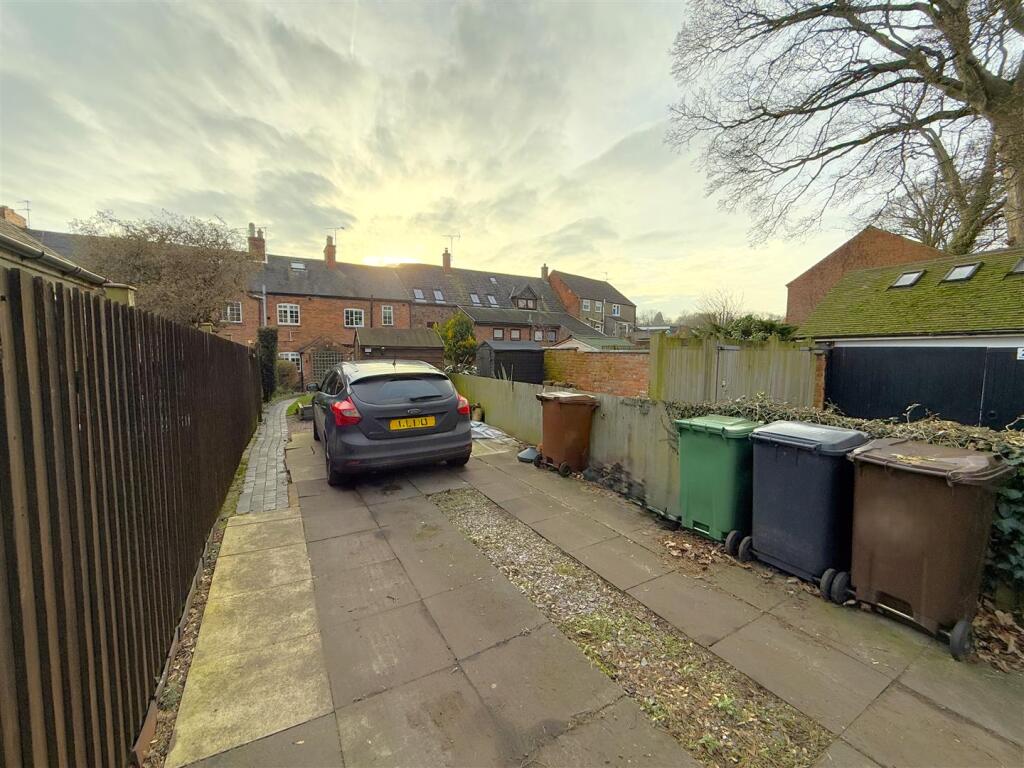 Parking.JPG
