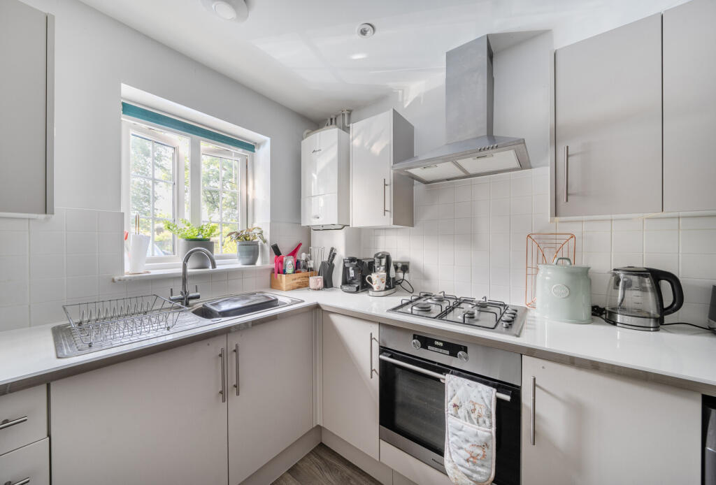 1325639-6-68931f2...