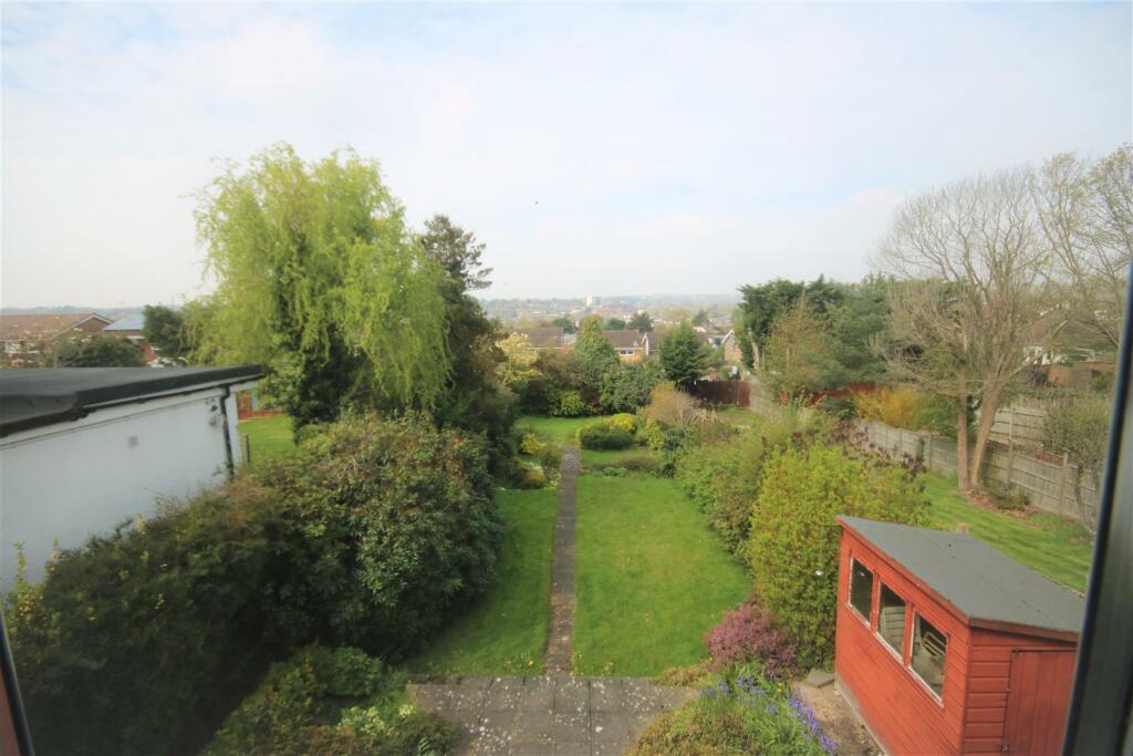 OUTLOOK OR REAR GARDEN FROM BEDROOM 1: