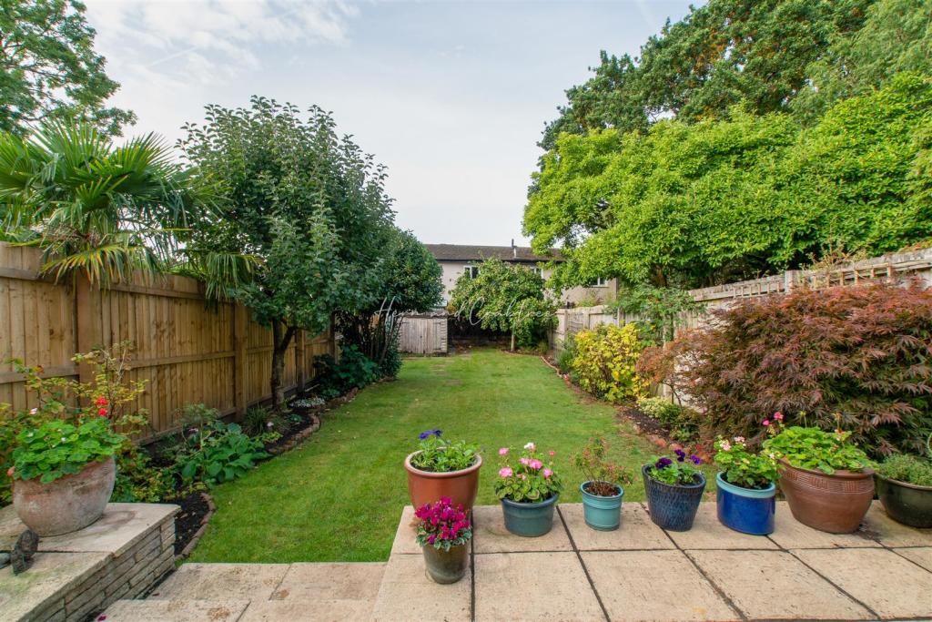 Llandennis Road, Cyncoed, HernCrabtree (3).jpg