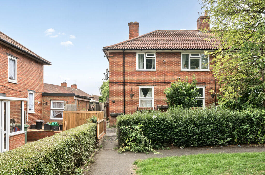 1329481-1-688c9bc...