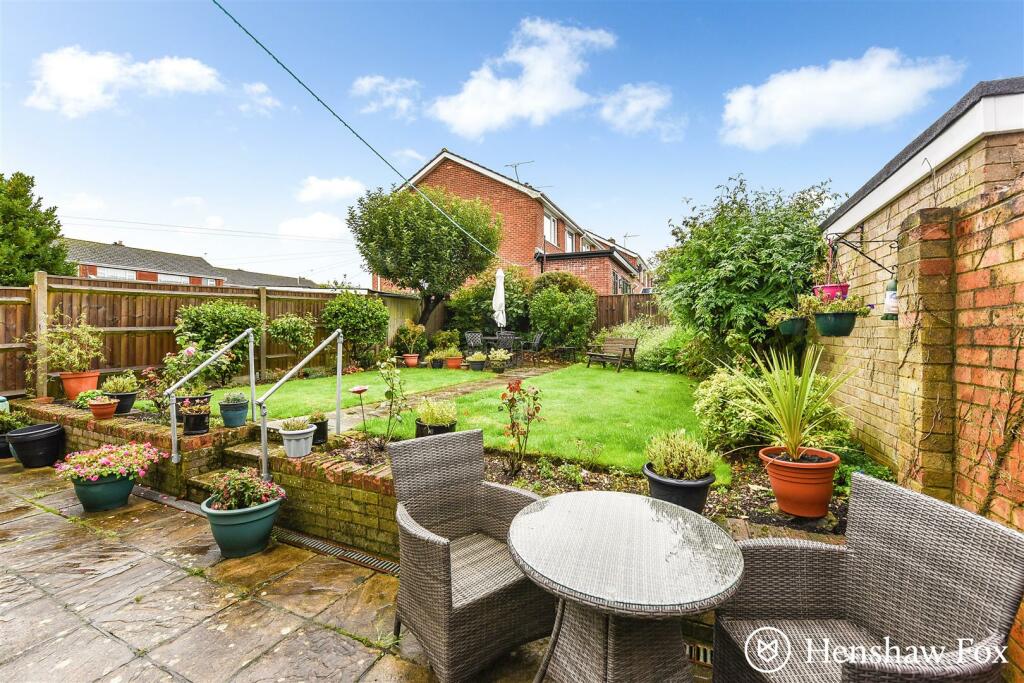 Ph3_5493504 - Copy.jpg