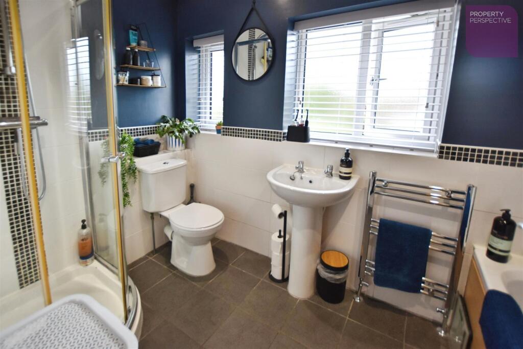 8da159f9-Bathroom 20new.jpg