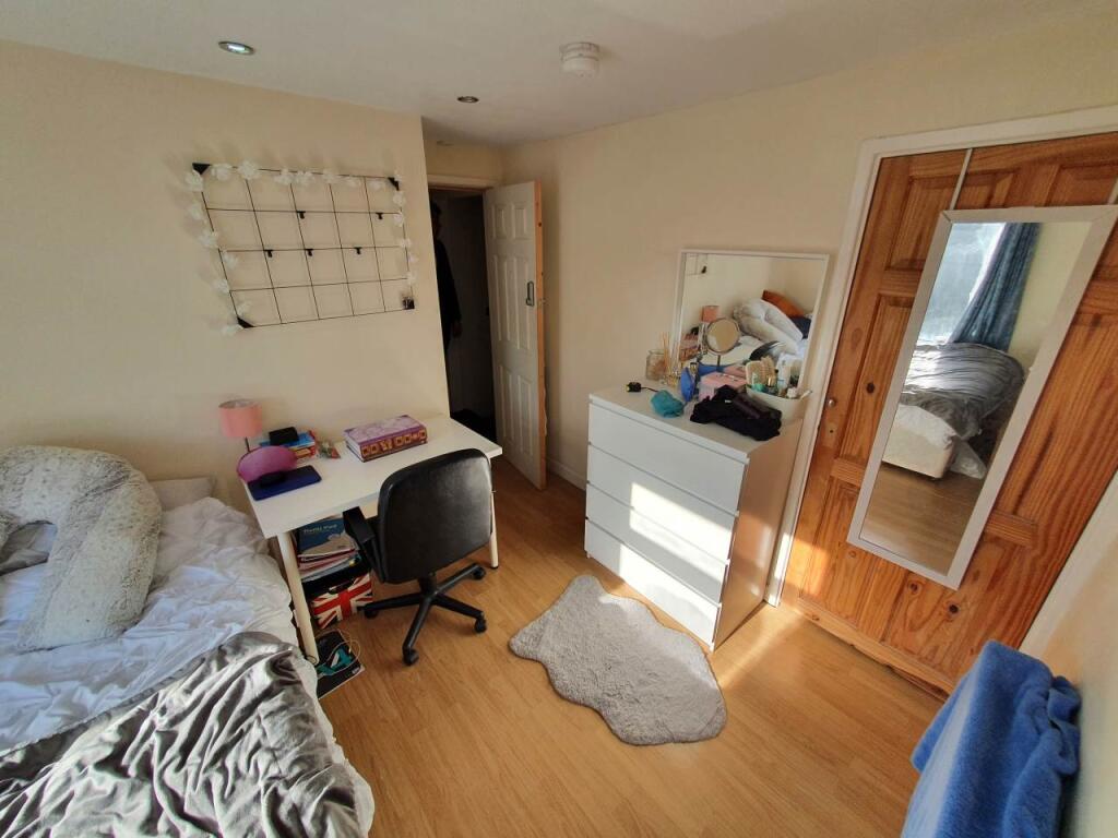 First floor front be