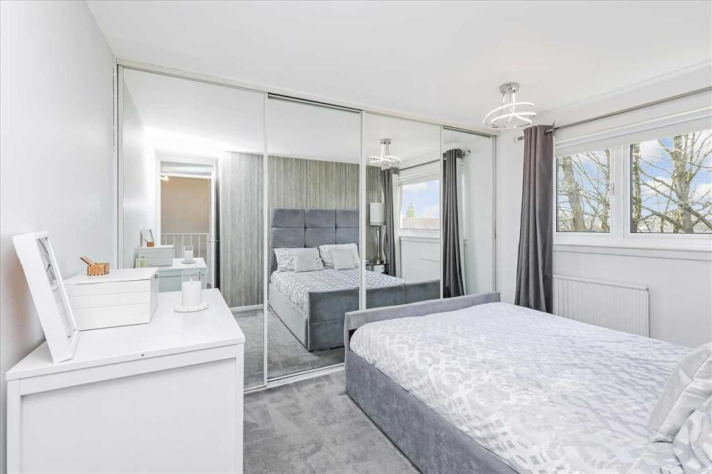 Bedroom One (1)