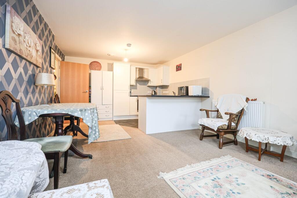 Open Plan Lounge/Dining/Kitchen