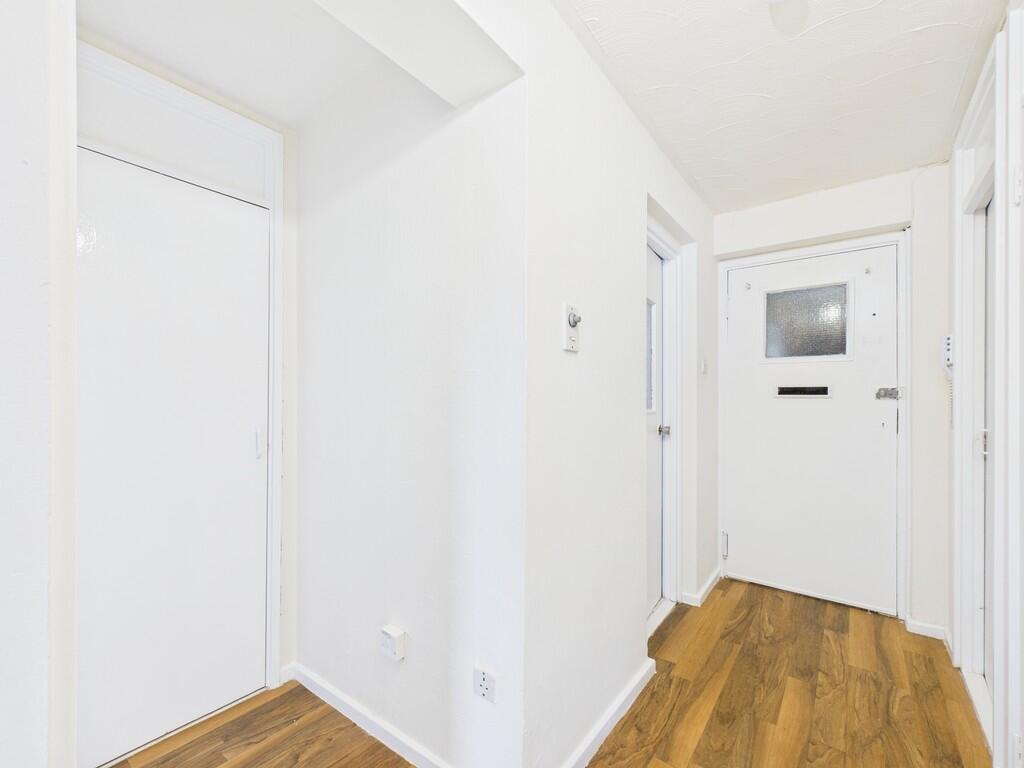 CAM05526G0-PR0041...