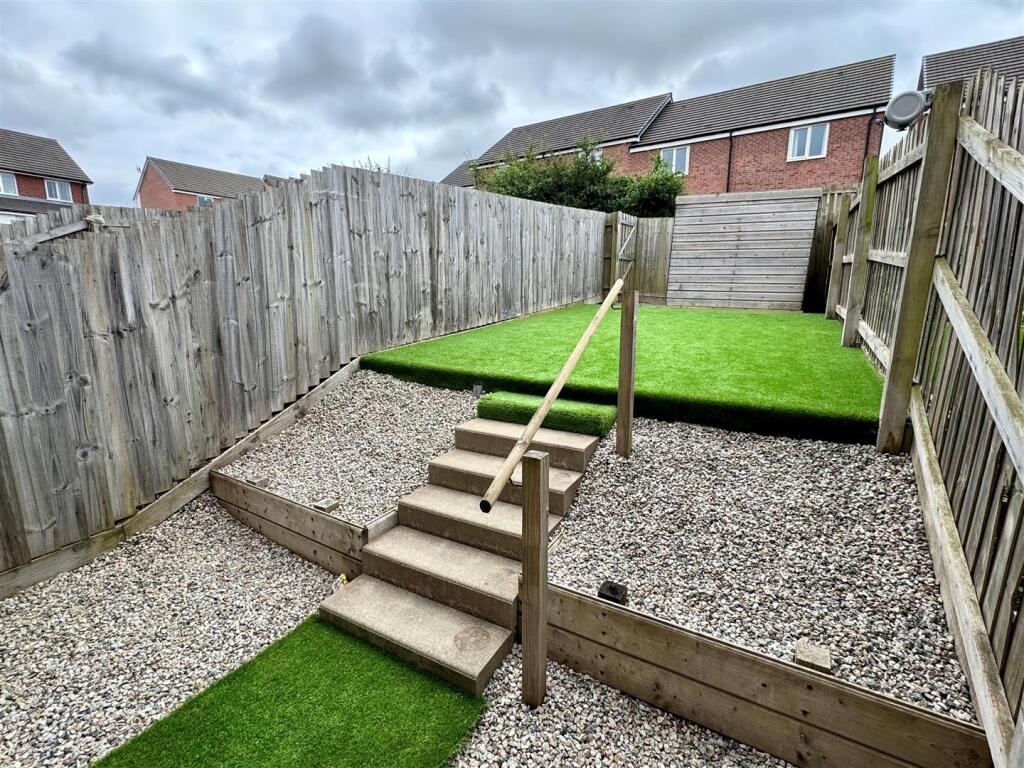 24 Stret Lowarth Garden