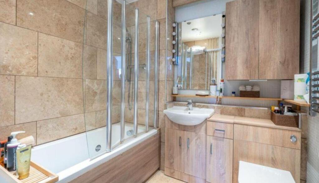 WhatsApp Image 2025-06-02 at 10.14.24 (4).jpeg