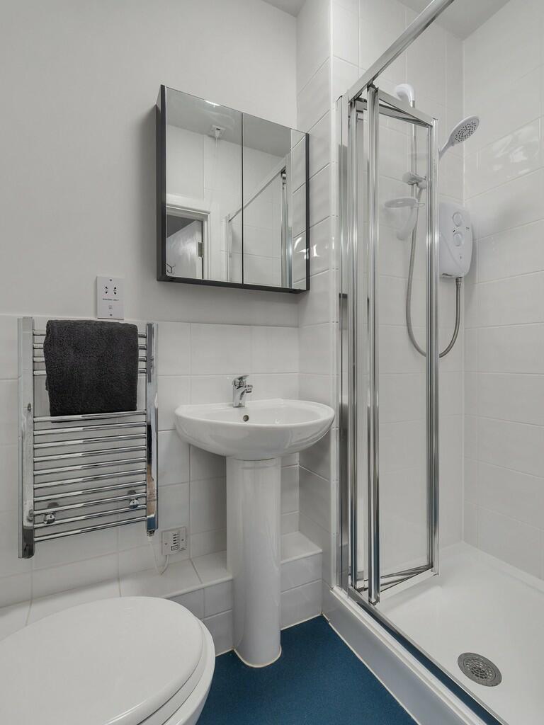 White-Lodge-Inter...