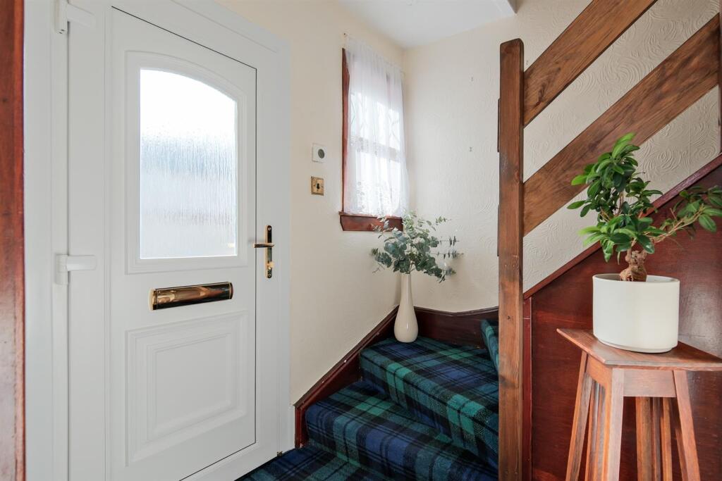 012-23 West Thornlie Street, Wishaw ML2 7AR.jpg