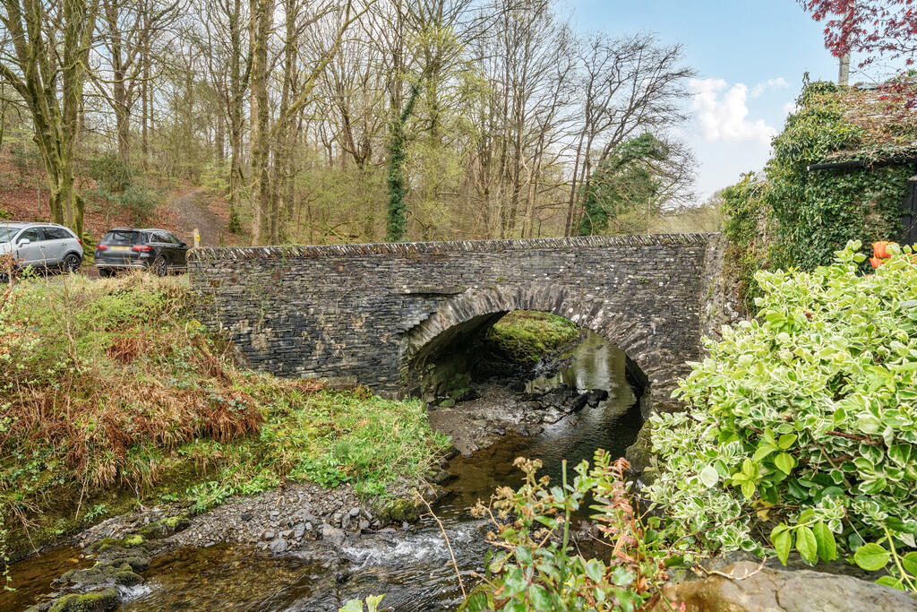 Quaint Bridge