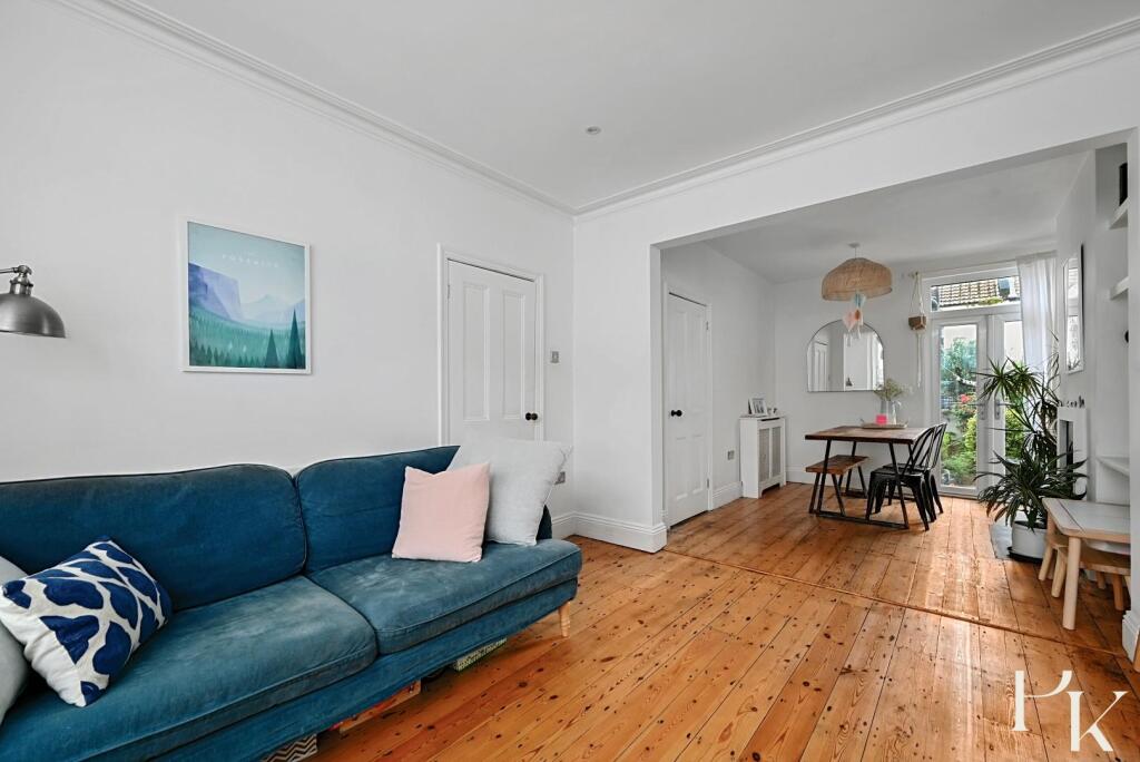 44 Coleridge Street BN3 (11).jpg