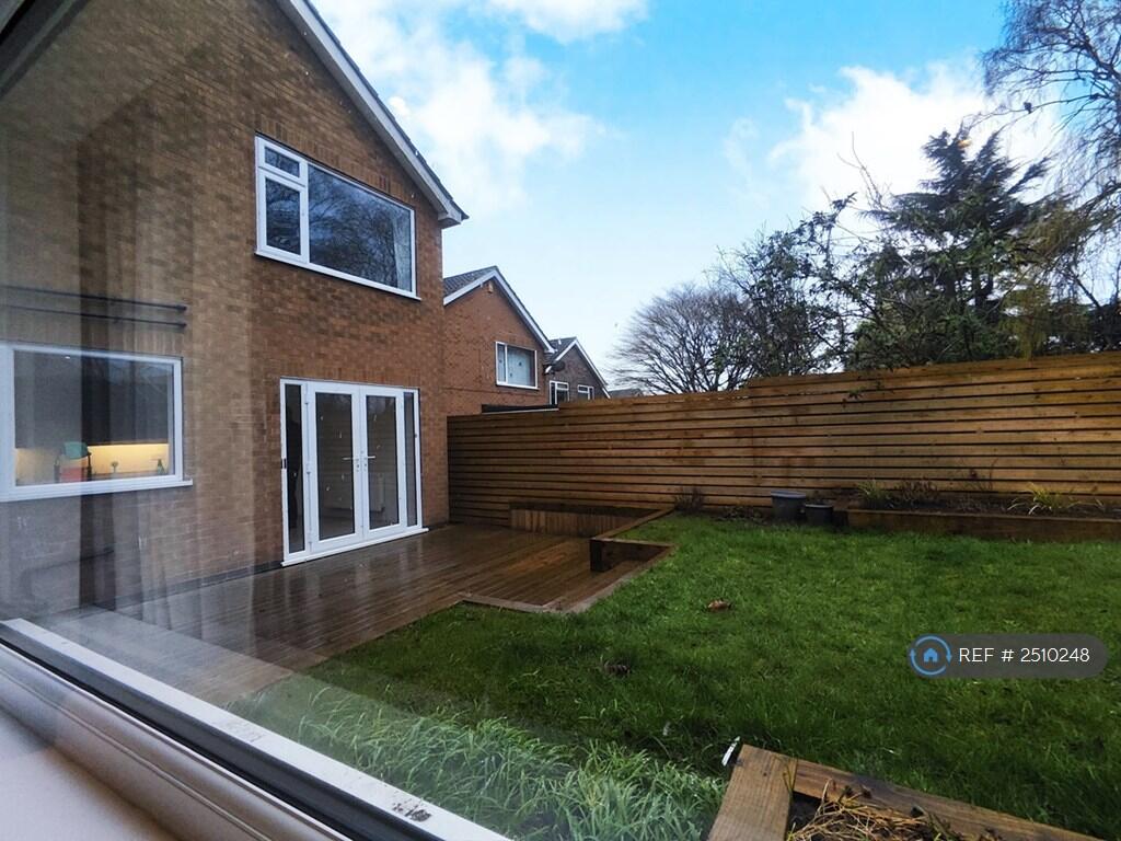 4th Bedroom Garden View