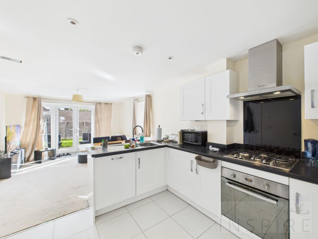 Kitchen / Living Room