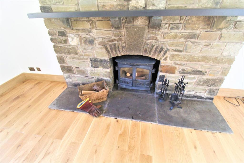 The Byre, Holcombe