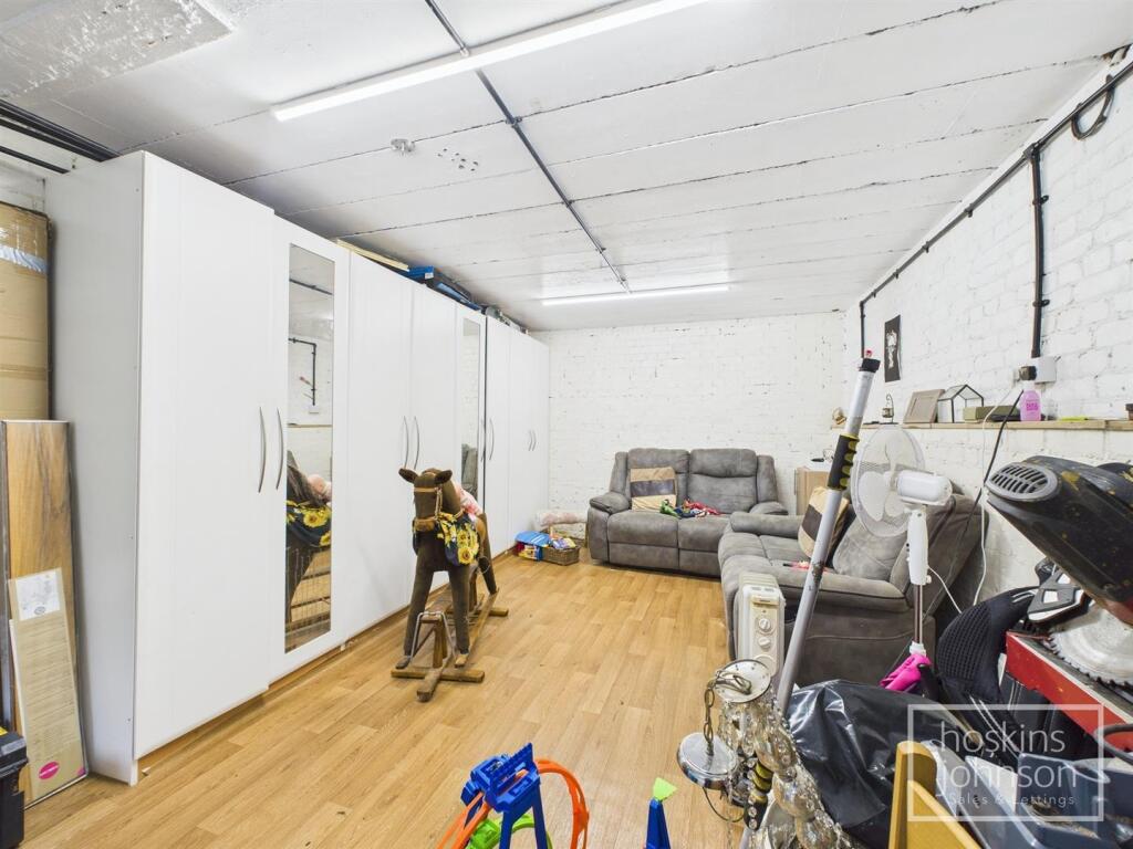 Playroom/Home Office