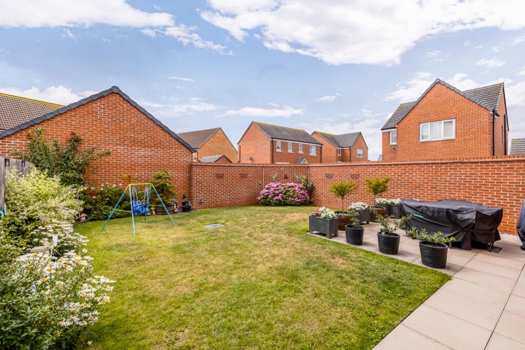 8 Swift Gardens (Kirton)-9