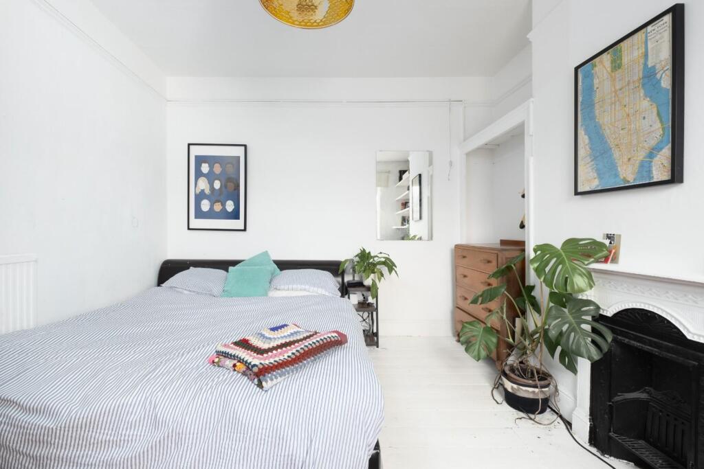 366 Wells Road, BS4--21.jpg