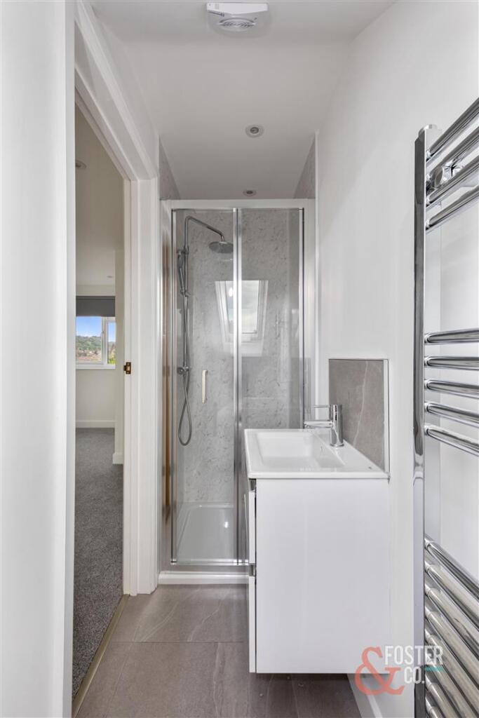 Ashfold Avenue, 5_006.jpg