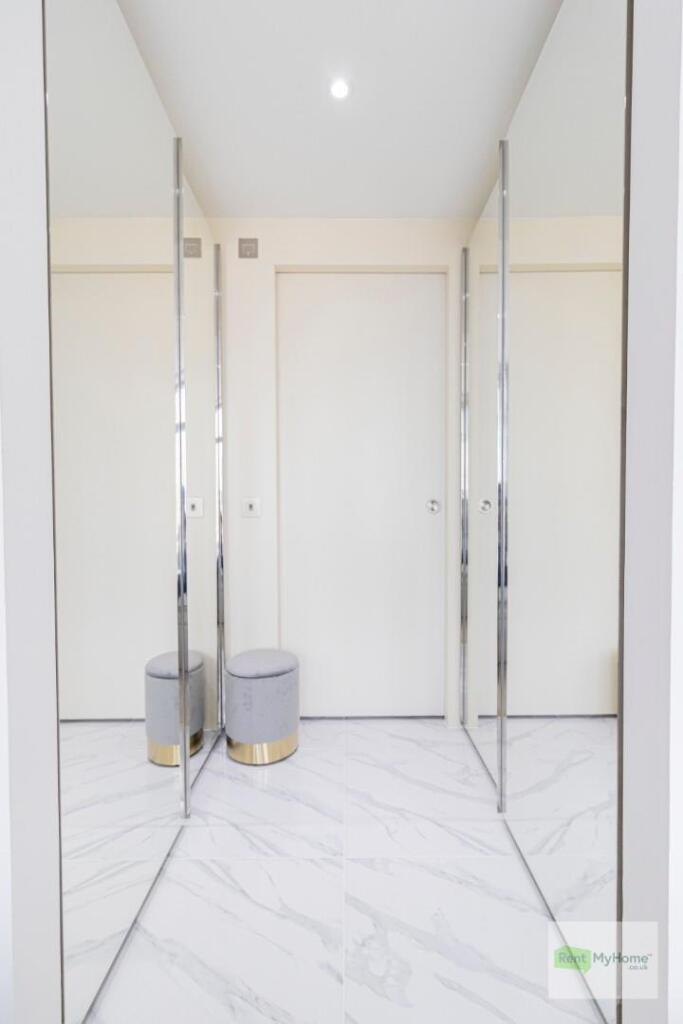 peninsula square panos-12.jpg