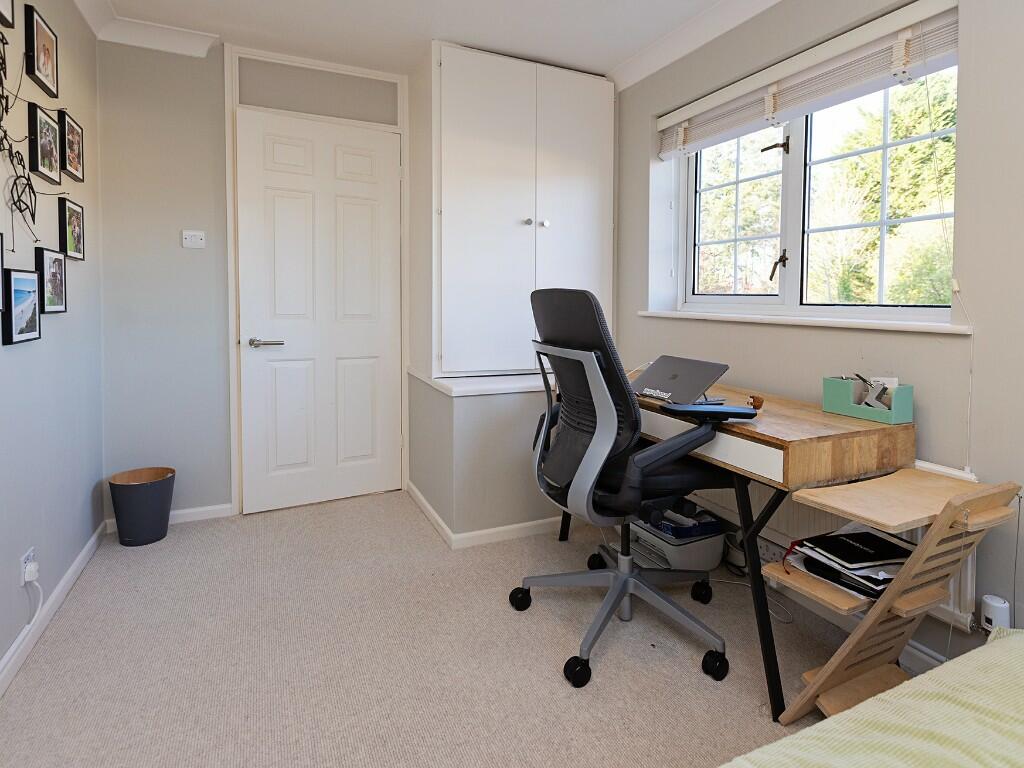 Bedroom 4 / Office