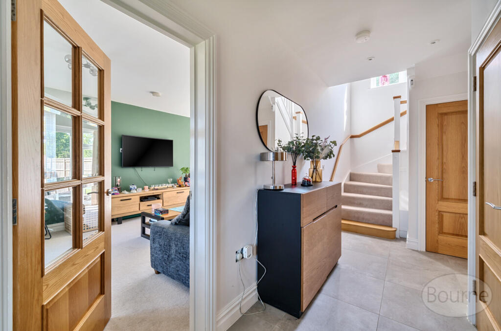 095481ef-702c-4ac...