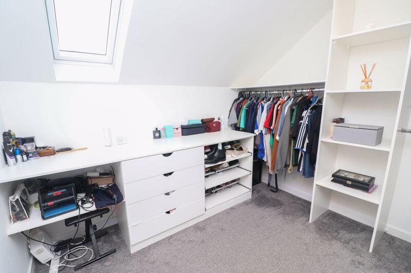 Master dressing room