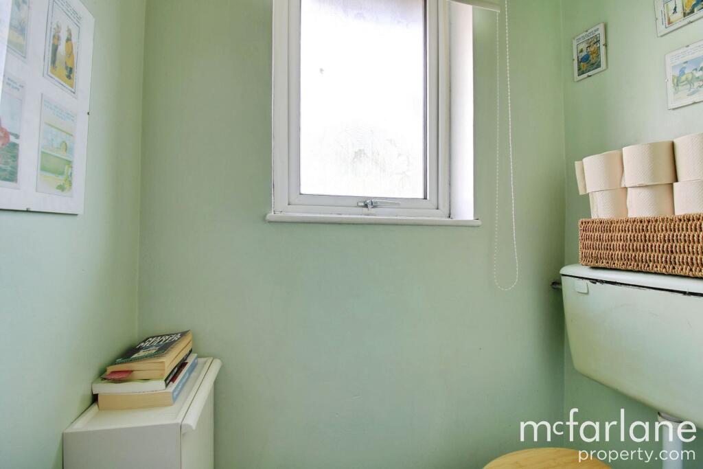 Bathroom &amp; Toilet