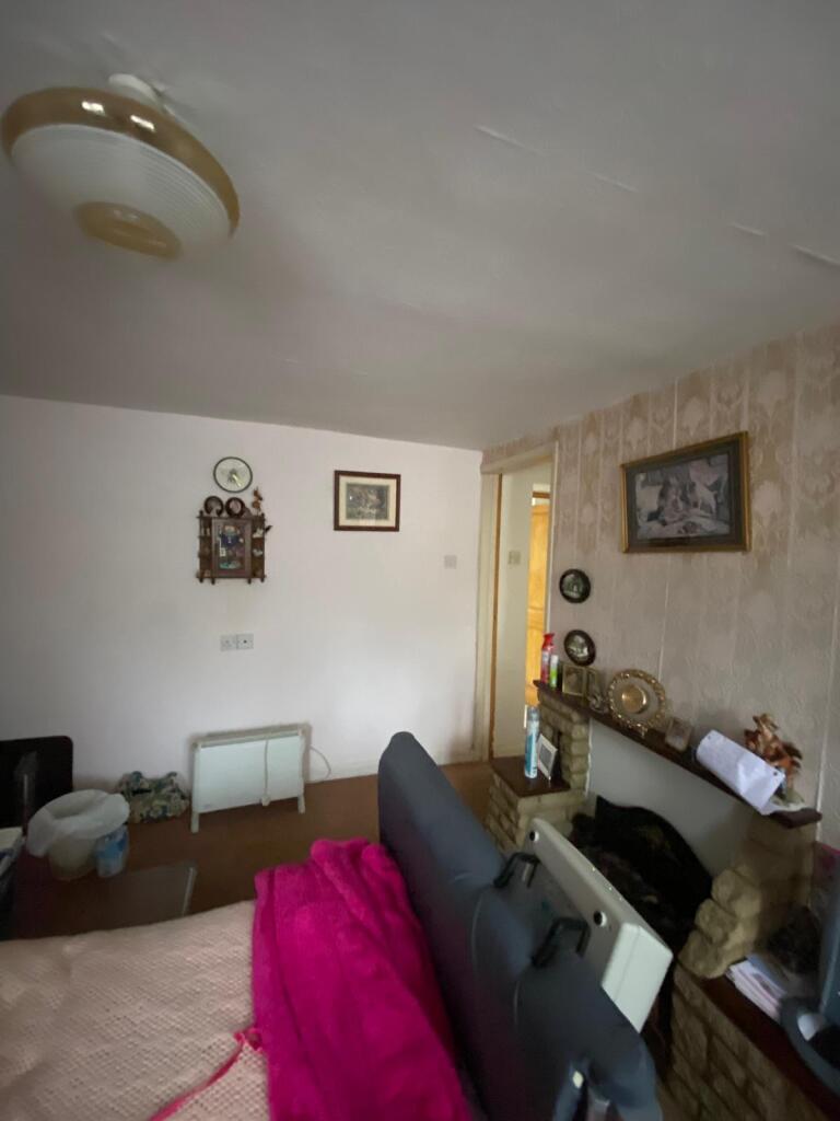 39 Townmead Road, Waltham Abbey, EN9 1RP