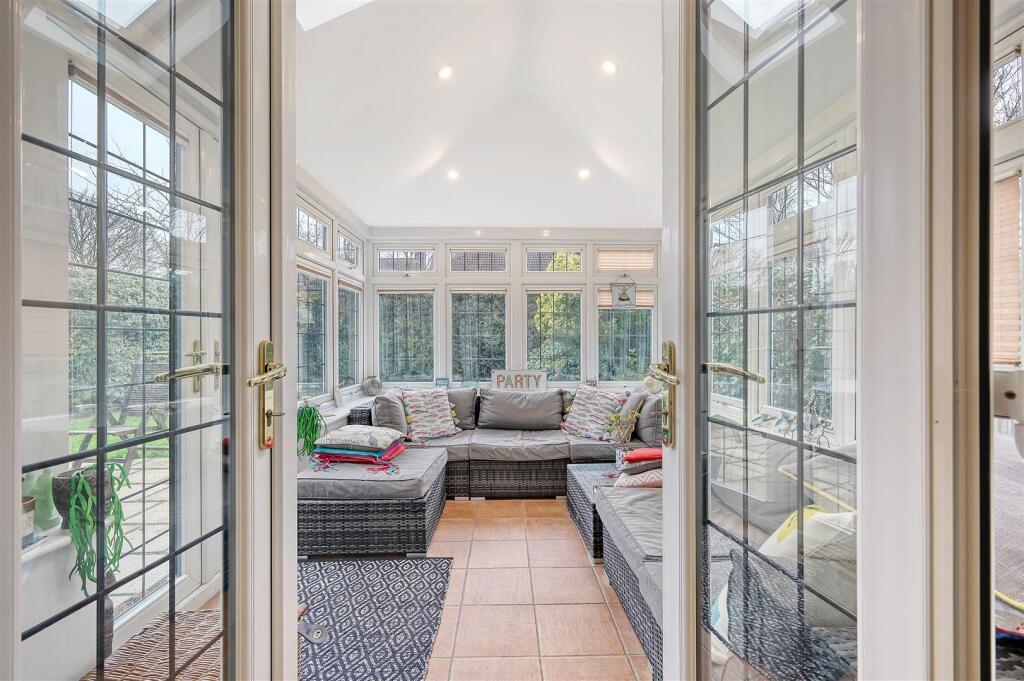 img_4972_27 copy.jpg