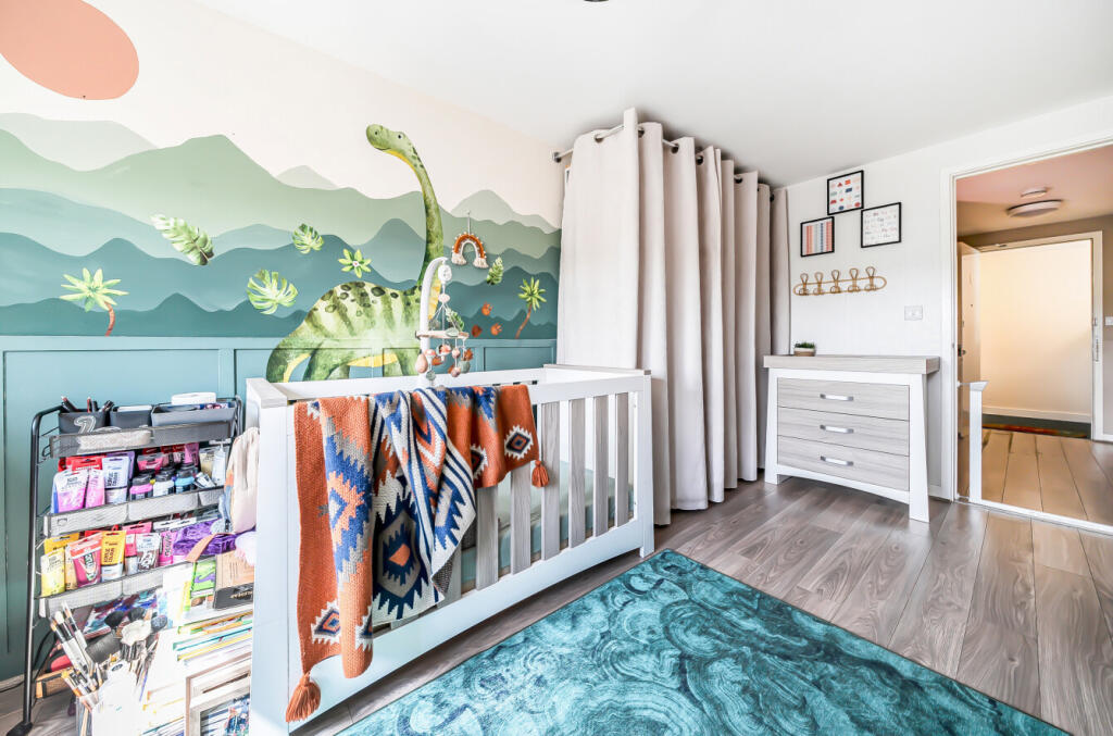 1319345-7-686be10...