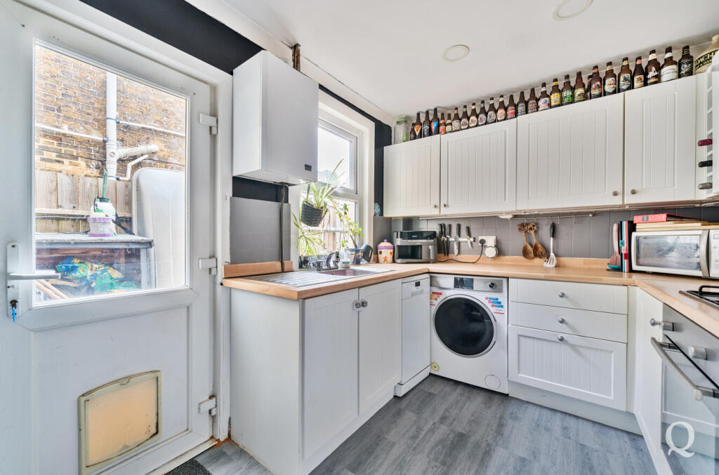 182fb151-63fd-4e0...