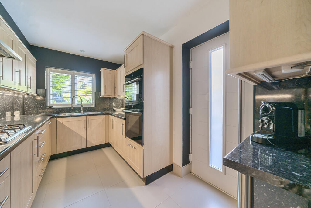 1294177-26-682482...