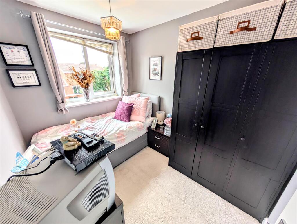 3rd bedroom.jpg