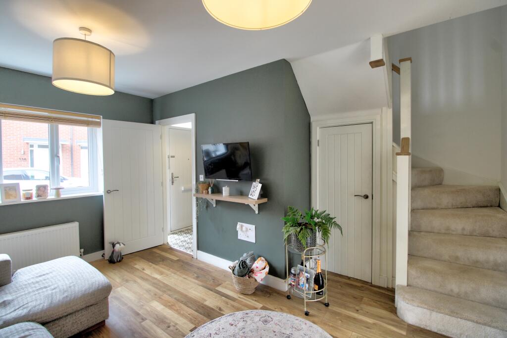 IMG_0152_3_4_Interior 4