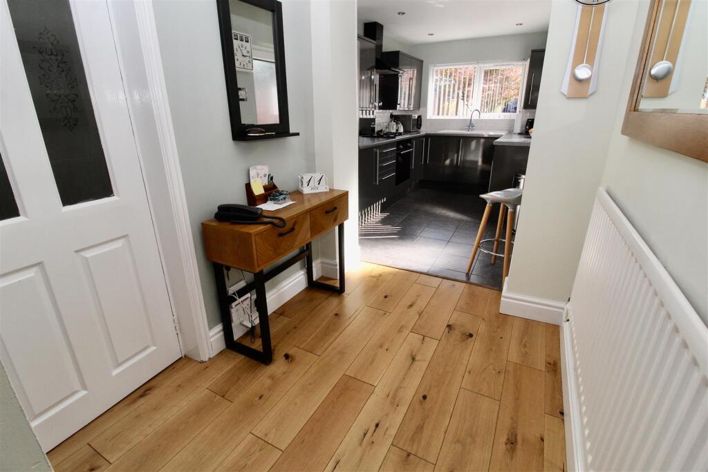 Office/Study/Lobby Area