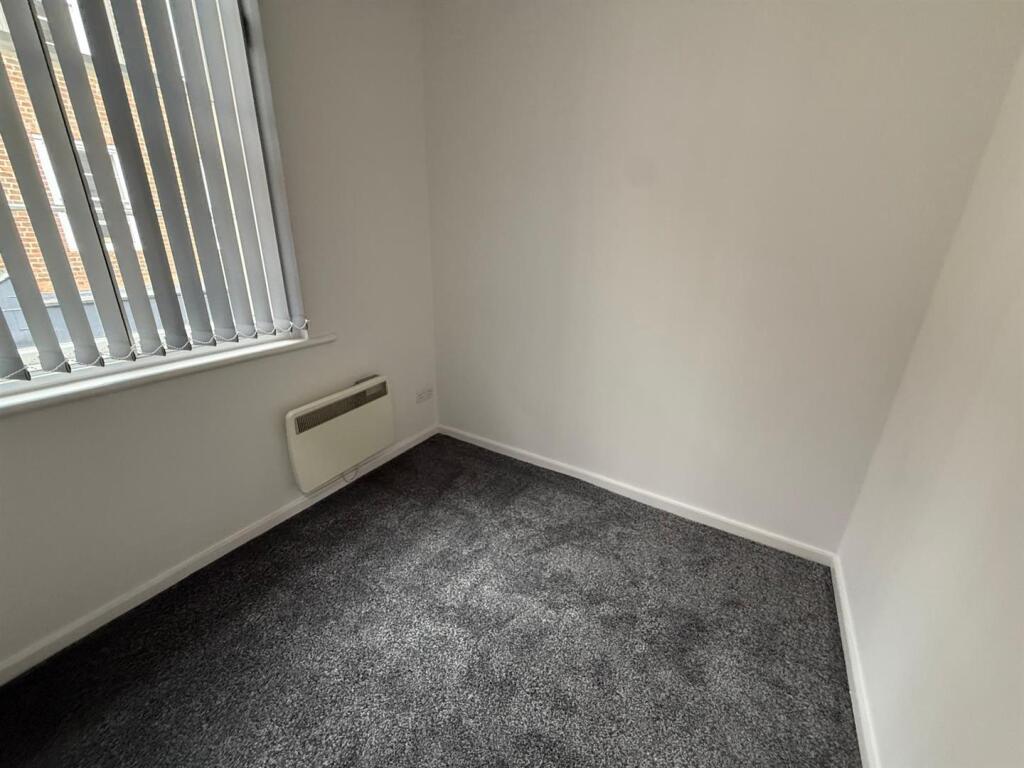 Bedroom 2.jpeg
