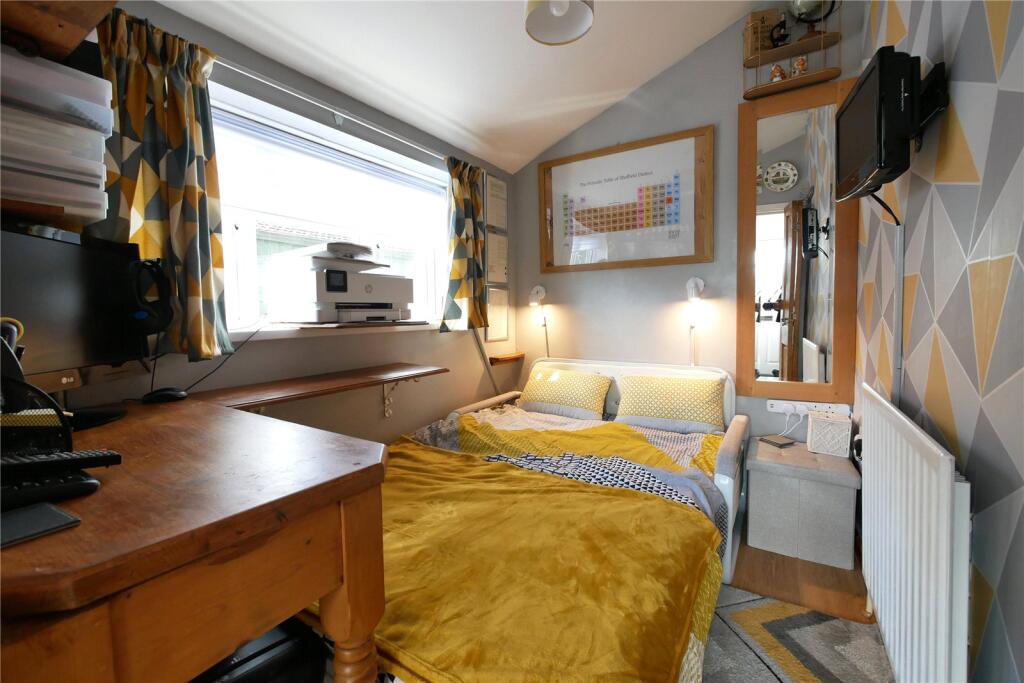 Bedroom Two/Office