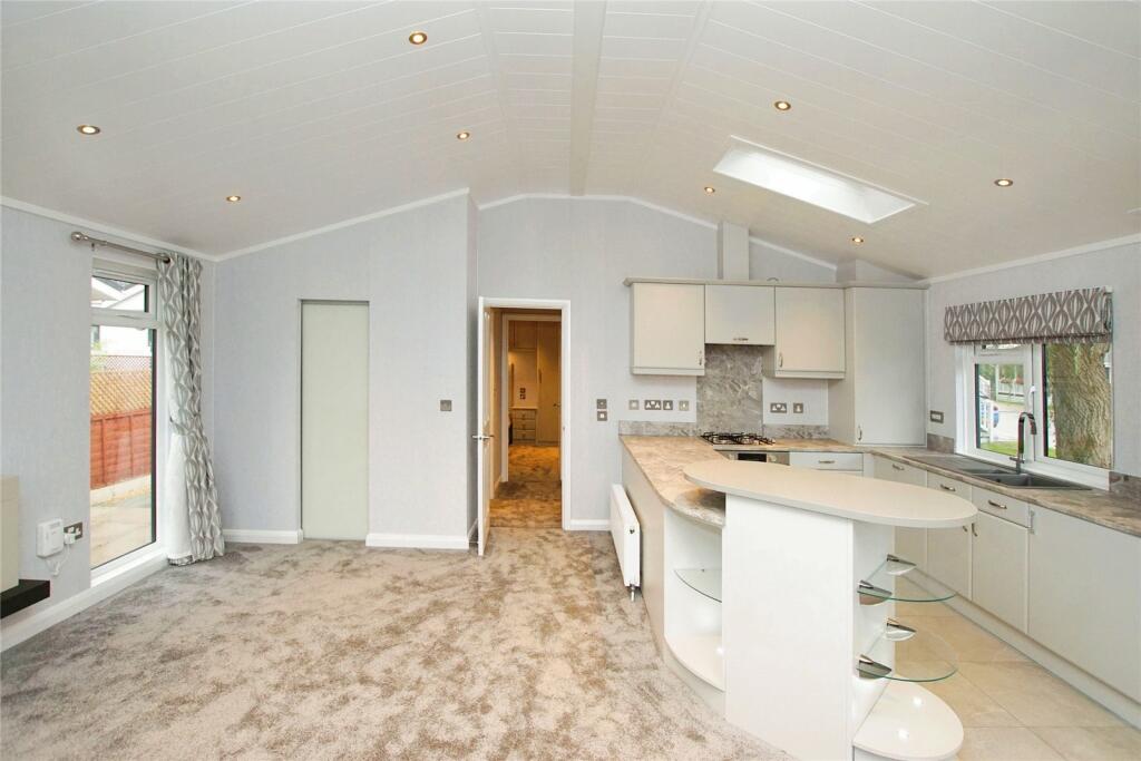 Kitchen/Lounge