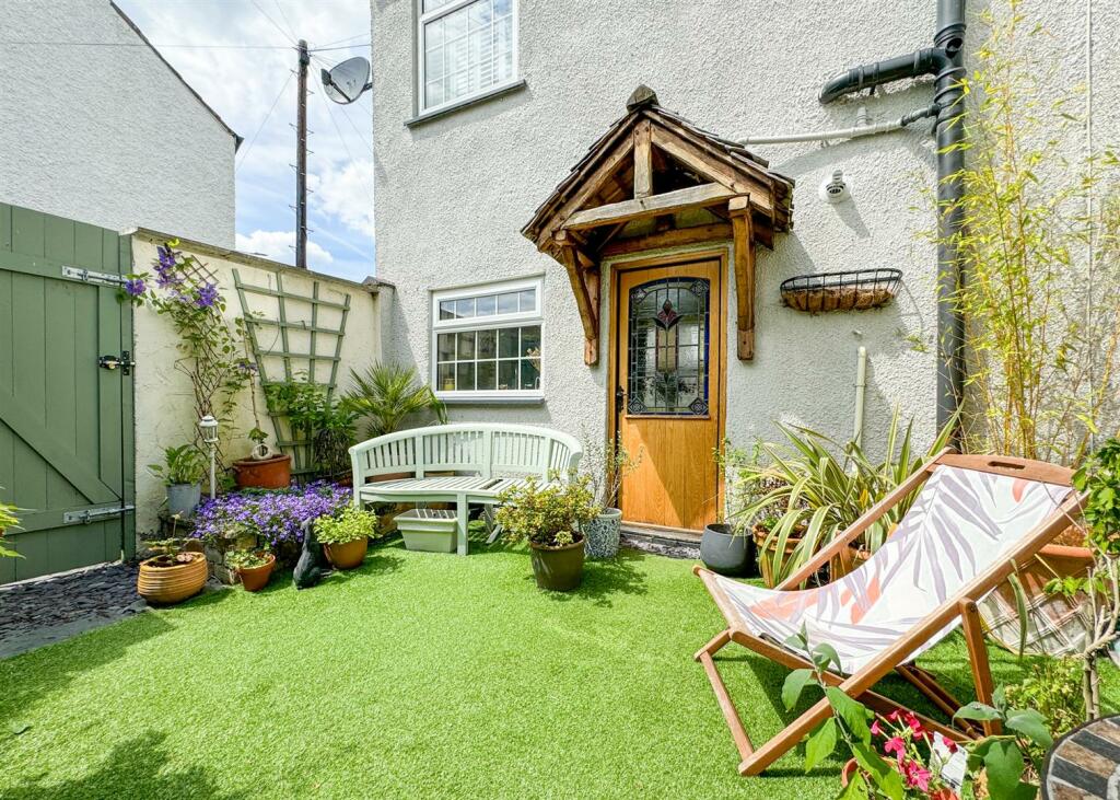 GARDEN