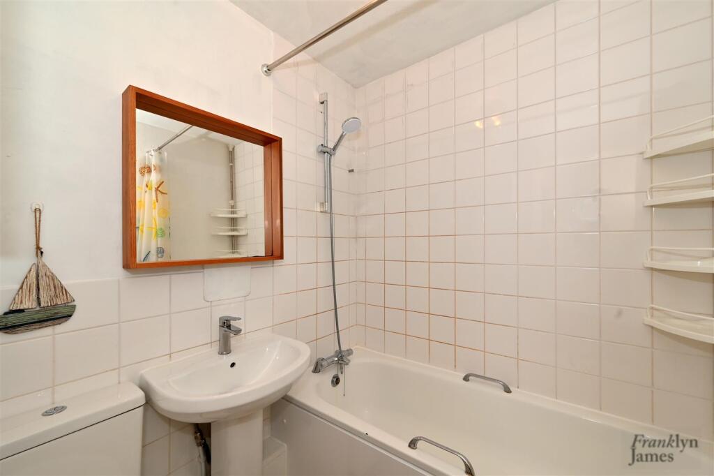 Horseferry-Road (8).JPG