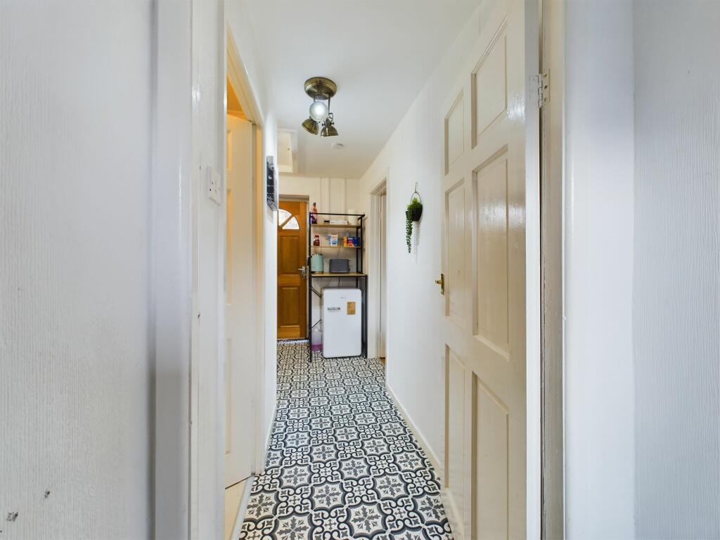 Annexe Hallway