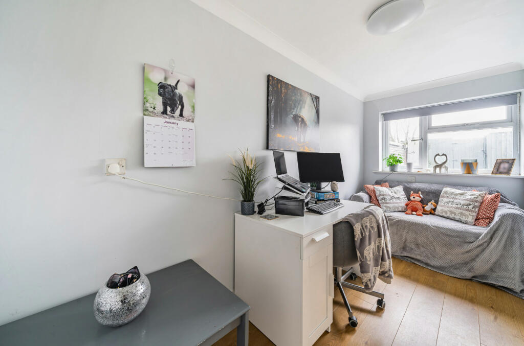 Office/Bedroom 2