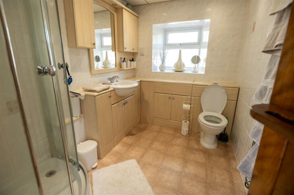 Interior Photographs - Penrallt, Benllech-15.jpg