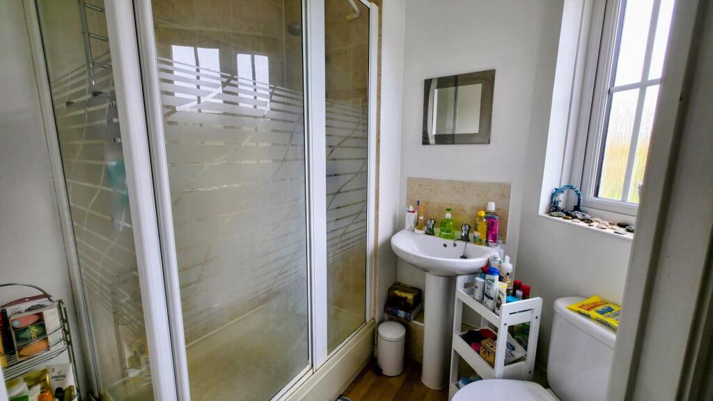Ensuite Shower Room