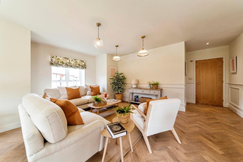 Kitchen, Diner, Lounge