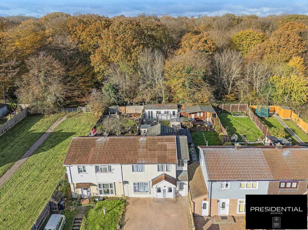 Brocket Way, Chigwell, IG7