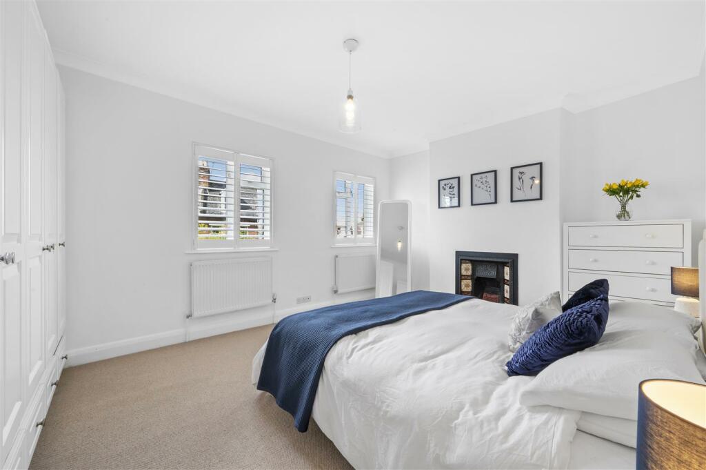 100 Amity Grove,17.jpg